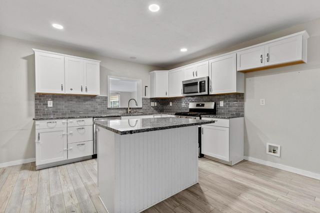 2907 5th St, Biggs, CA 95917