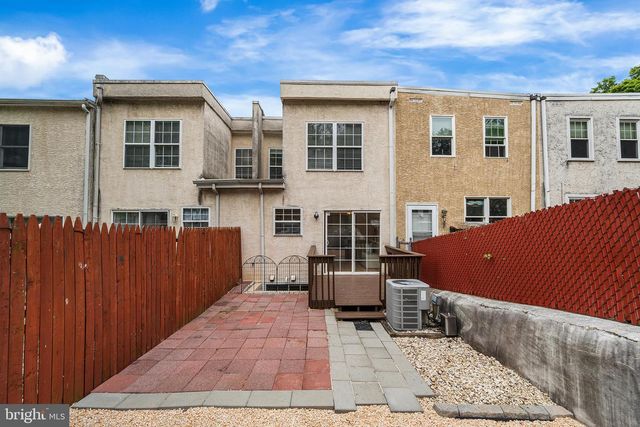 4847 OGLE ST, Philadelphia, PA 19127