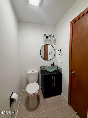 5713 Tibaron Lane, Apt 104, Toledo, OH 43615