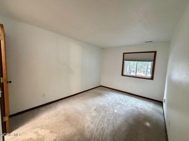 5713 Tibaron Lane, Apt 104, Toledo, OH 43615