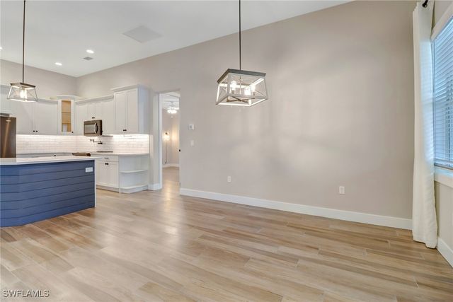 4641 Santiago LN, Bonita Springs, FL 34134