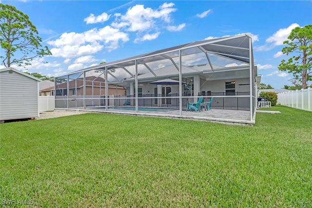 4641 Santiago LN, Bonita Springs, FL 34134