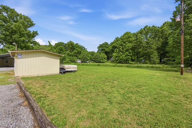 47 Rebecca Dr, Chatsworth, GA 30705