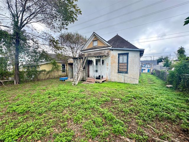 2809 Engelke Street, Houston, TX 77003