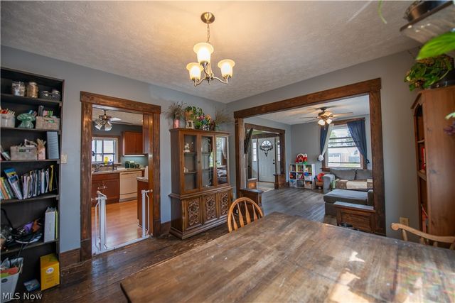 2605 Demington Avenue NW, Canton, OH 44708