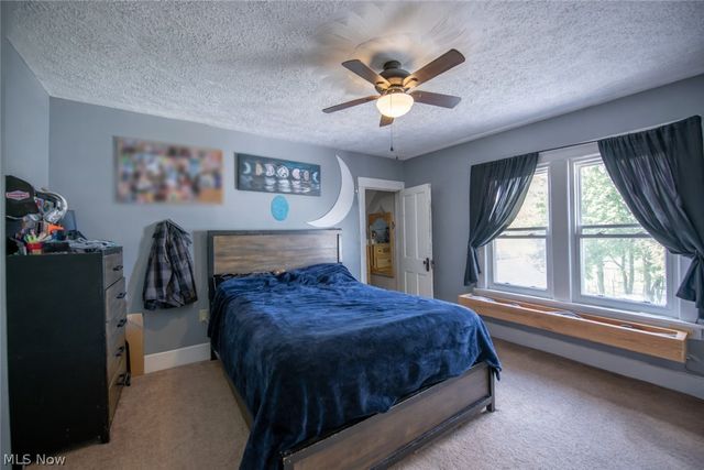 2605 Demington Avenue NW, Canton, OH 44708