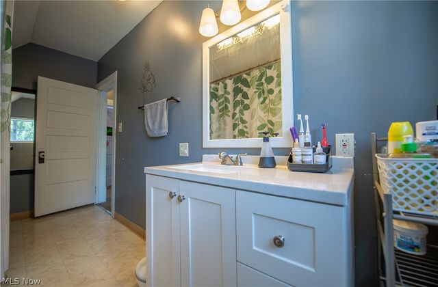 2605 Demington Avenue NW, Canton, OH 44708