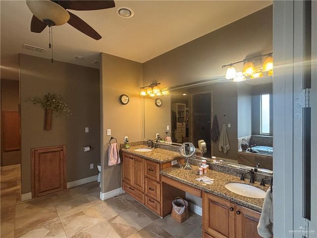 3114 Clubhouse Drive, Edinburg, TX 78542