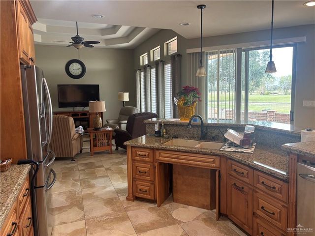 3114 Clubhouse Drive, Edinburg, TX 78542