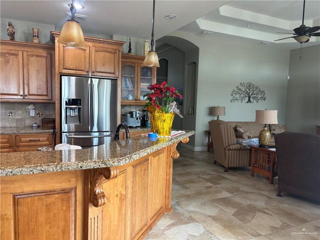 3114 Clubhouse Drive, Edinburg, TX 78542