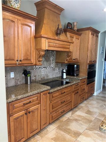 3114 Clubhouse Drive, Edinburg, TX 78542