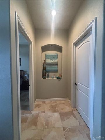 3114 Clubhouse Drive, Edinburg, TX 78542