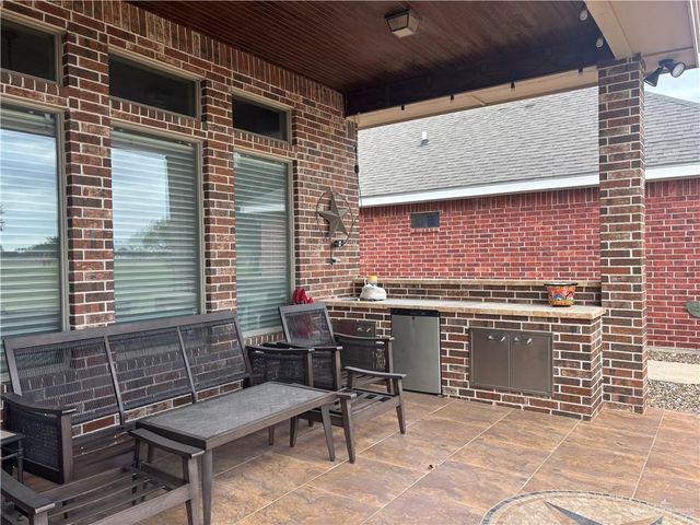 3114 Clubhouse Drive, Edinburg, TX 78542