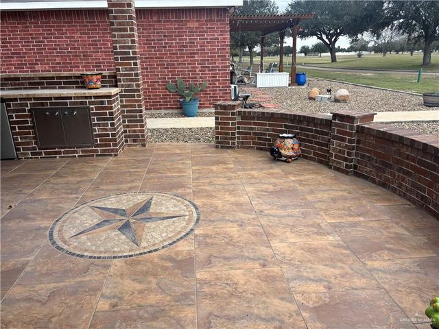 3114 Clubhouse Drive, Edinburg, TX 78542