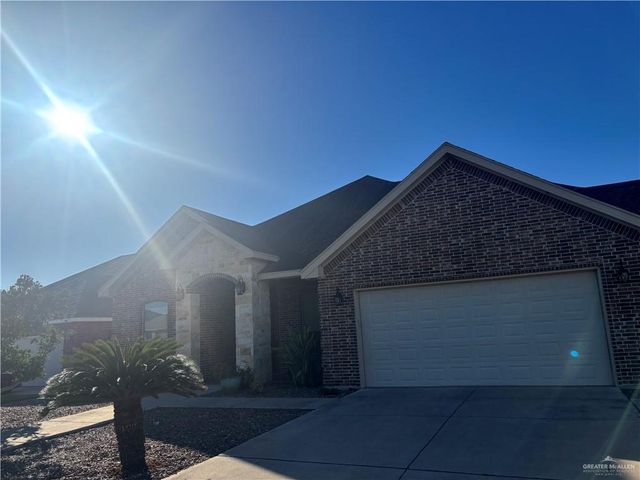 3114 Clubhouse Drive, Edinburg, TX 78542