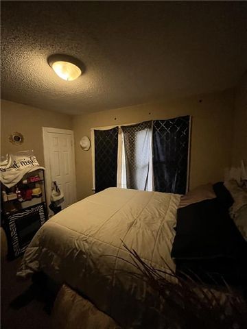 5808 Garfield Avenue, Kansas City, MO 64130