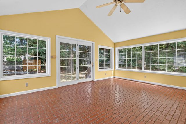 831 Maple Street, Manchester, NH 03104