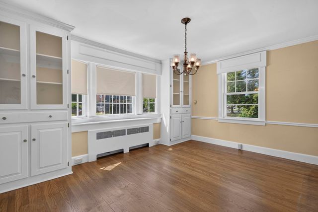 831 Maple Street, Manchester, NH 03104