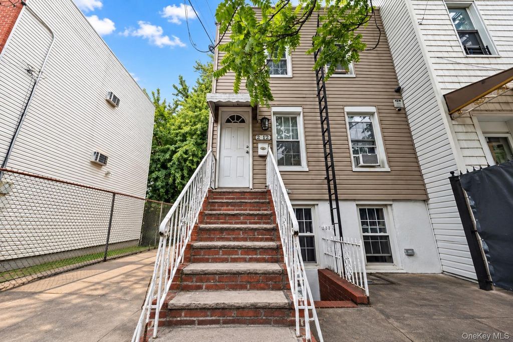 212 Bradford Street, Brooklyn, NY 11207 — photo 2