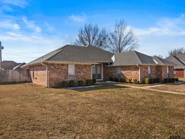 107 Sweet Pea, Mt Pleasant, TX 75455