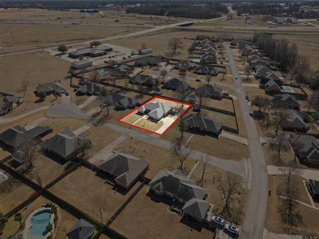 107 Sweet Pea, Mt Pleasant, TX 75455