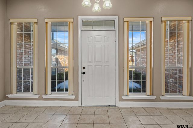 107 Sweet Pea, Mt Pleasant, TX 75455