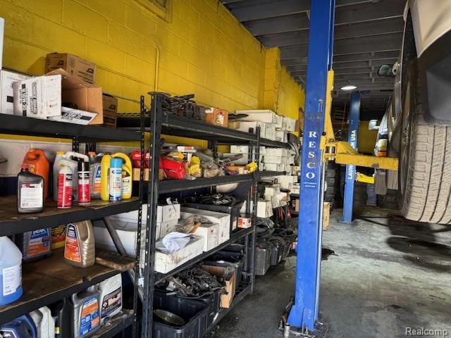 17321 W Mcnichols Road, Detroit, MI 48235