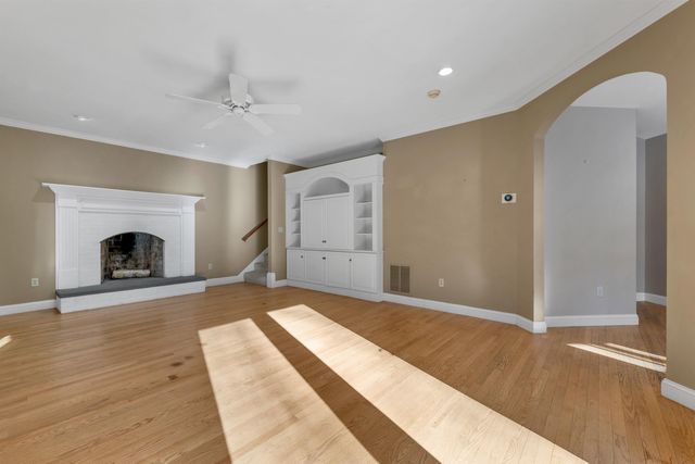 2 Caverno Drive, Lee, NH 03861