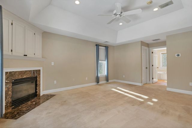 2 Caverno Drive, Lee, NH 03861