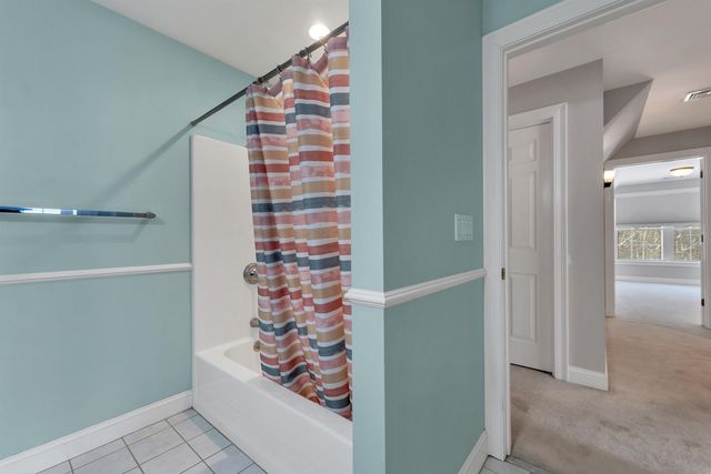 2 Caverno Drive, Lee, NH 03861