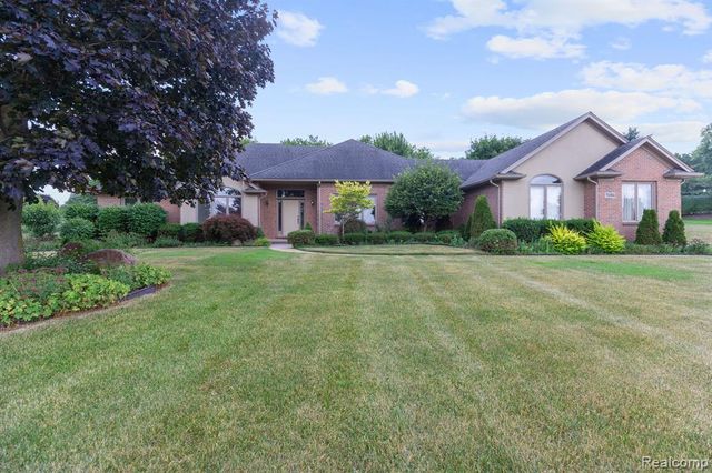 71064 Burlison Lane, Bruce, MI 48065