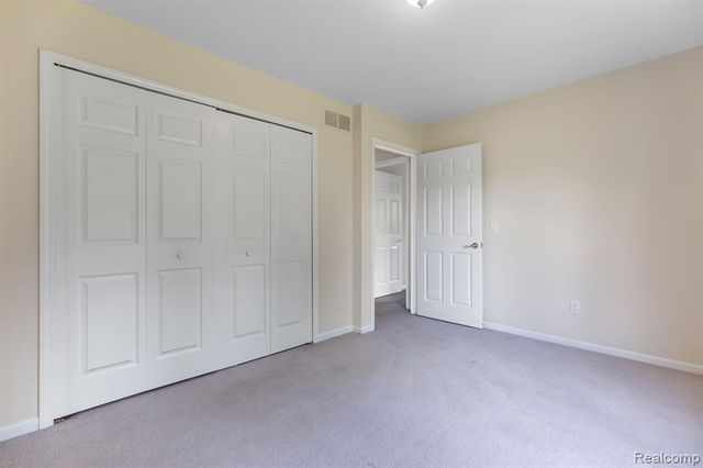 71064 Burlison Lane, Bruce, MI 48065