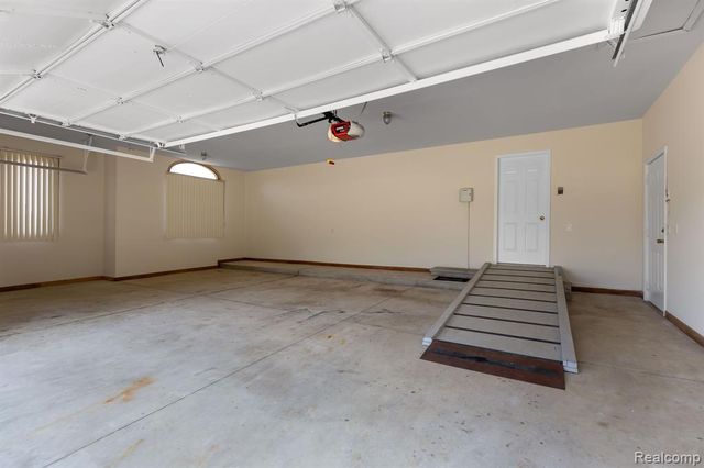 71064 Burlison Lane, Bruce, MI 48065