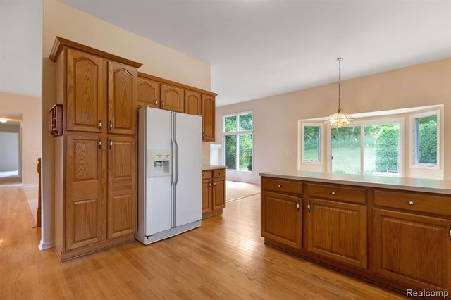 71064 Burlison Lane, Bruce, MI 48065