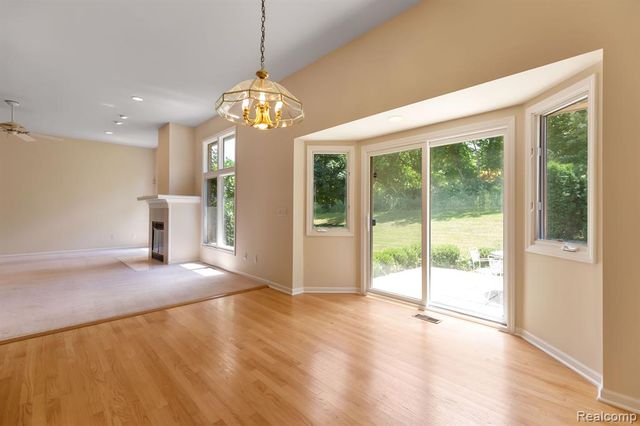 71064 Burlison Lane, Bruce, MI 48065