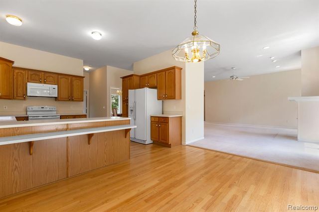 71064 Burlison Lane, Bruce, MI 48065