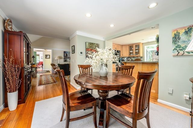 96 Greensward Rd, Mashpee, MA 02649