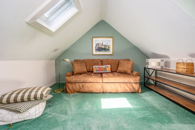 96 Greensward Rd, Mashpee, MA 02649