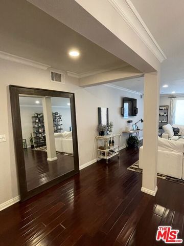 4533 Vista Del Monte Avenue 101, Los Angeles, CA 91403