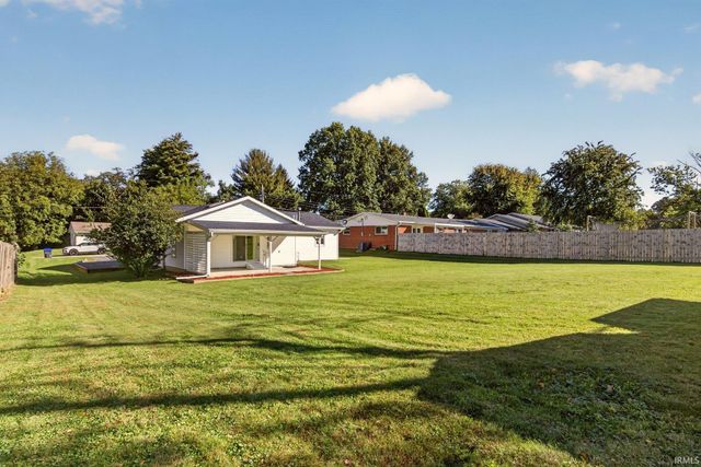 6021 W Merry Way Lane, Bloomington, IN 47404
