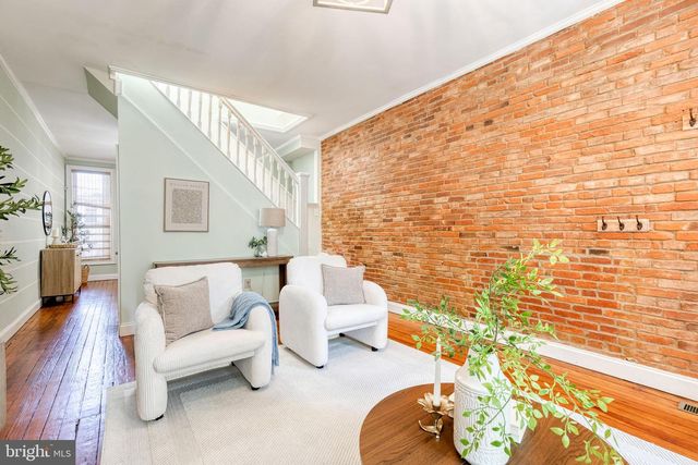15 N MONTFORD AVE, Baltimore, MD 21224