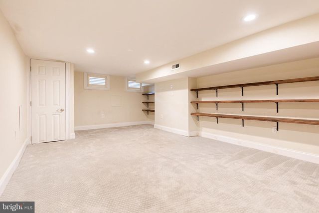 15 N MONTFORD AVE, Baltimore, MD 21224