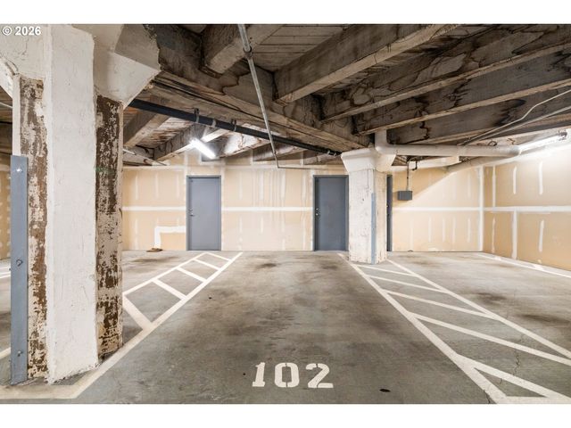 1420 Nw LOVEJOY St 406, Portland, OR 97209