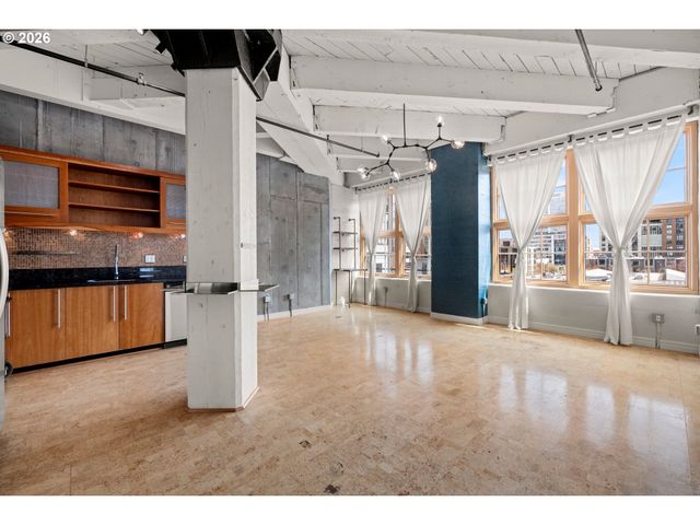 1420 Nw LOVEJOY St 406, Portland, OR 97209