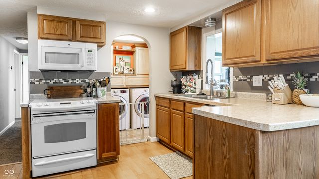 468 E 600 N, Fortville, IN 46040