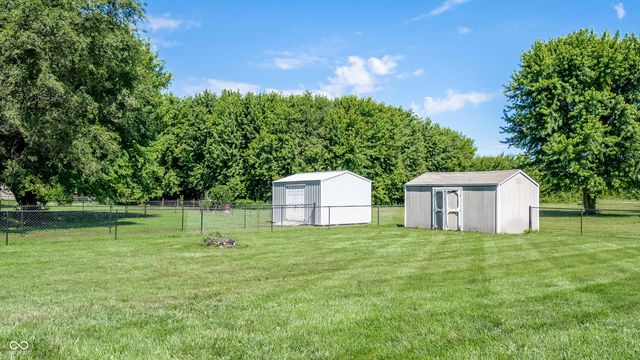 468 E 600 N, Fortville, IN 46040