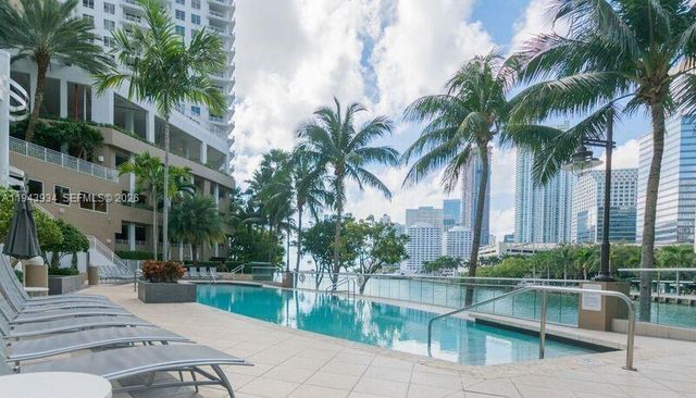 901 Brickell Key Blvd 3206, Miami, FL 33131