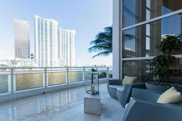 901 Brickell Key Blvd 3206, Miami, FL 33131