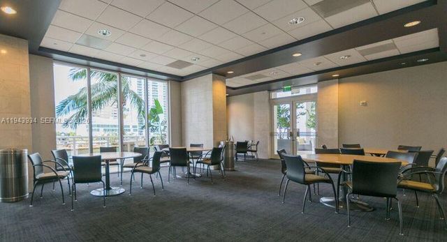 901 Brickell Key Blvd 3206, Miami, FL 33131