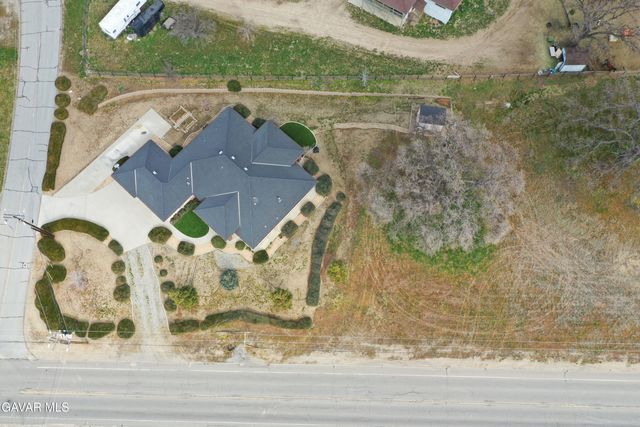 23780 Coyote Court, Tehachapi, CA 93561